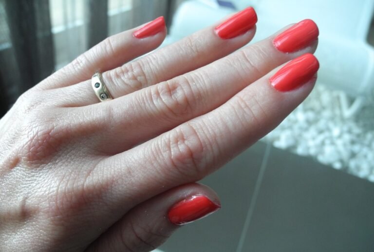 Compare Between Nail Polish Vs Nail Paint Nail Polish Vs Nail Paint