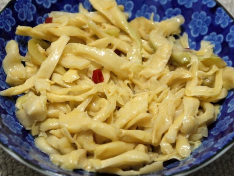 15 Most Famous Food of Arunachal Pradesh GuideByTips