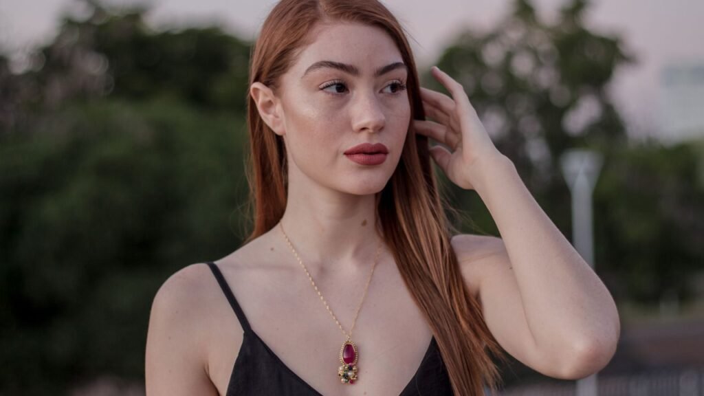 What Features Should I Look For In My Medical Alert Necklace GuideByTips what-features-should-i-look-for-in-my-medical-alert-necklace-guidebytips