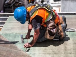 What St George Homeowners Should Know Before Hiring a Roofing Company