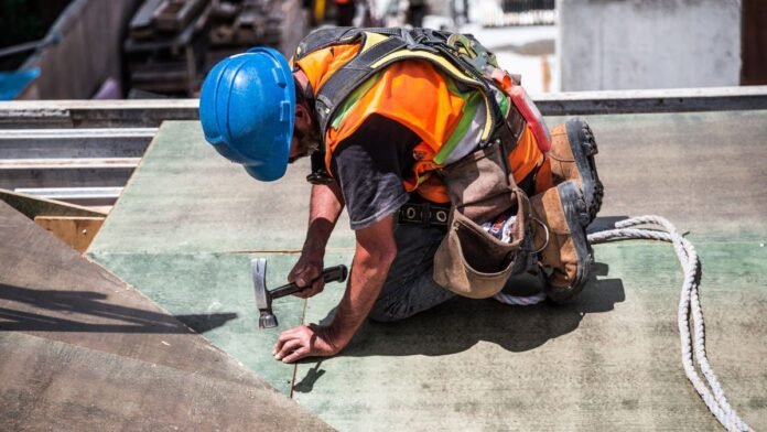 What St George Homeowners Should Know Before Hiring a Roofing Company